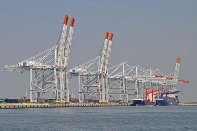 Containerterminal Port 2000 im Hafen von Le Havre
