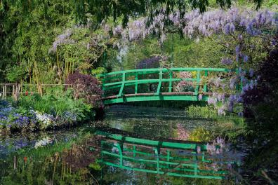 Die japanische Brücke in Monets Gärten