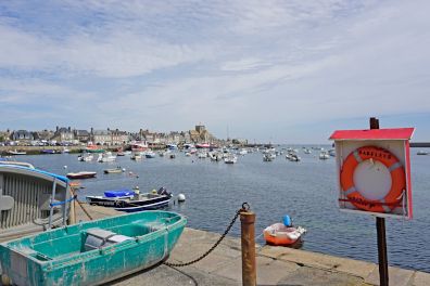 Wunderschön: Der Hafen von Barfleur mit seinen kleinen Fischerbooten