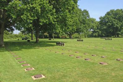 Deutscher Soldatenfriedhof in La Cambe (Normandie)